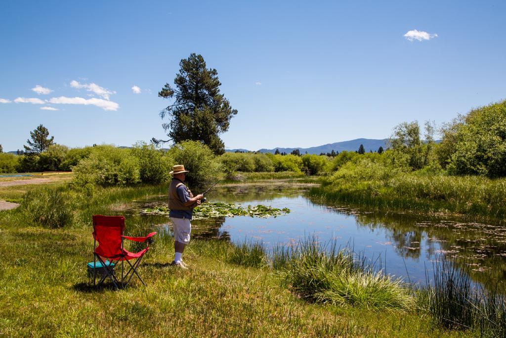 Bend-Sunriver Camping Resort Two-Bedroom Cabin 7 Exterior foto