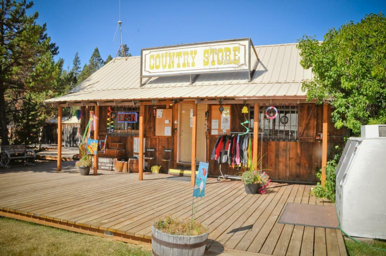 Bend-Sunriver Camping Resort Two-Bedroom Cabin 7 Exterior foto